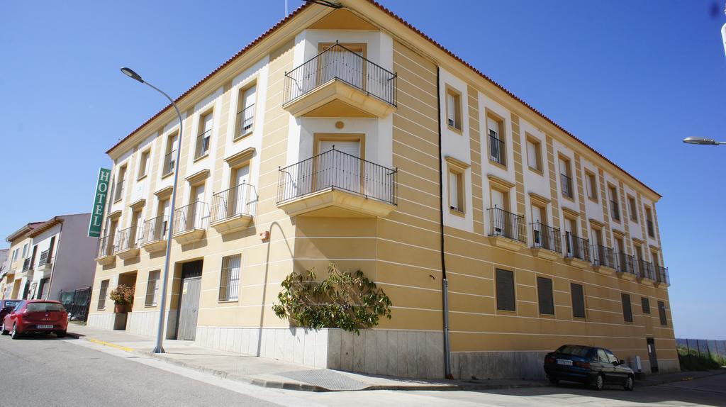 Hotel Apartamentos Kantara Al-Saif Alcántara Eksteriør billede